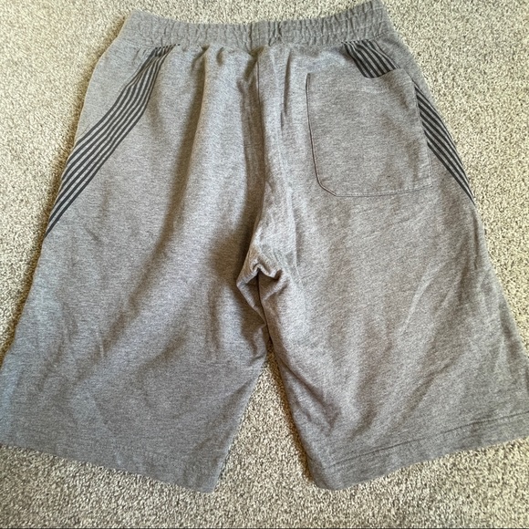 Emporio Armani Grey Jersey Fleece Bermuda Shorts Size M - Picture 7 of 7